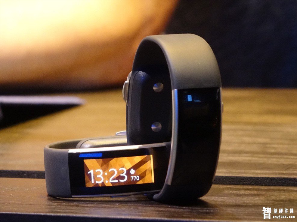 Microsoft_Band_2_-_3.jpg Microsoft_Band_2_-_3.jpg