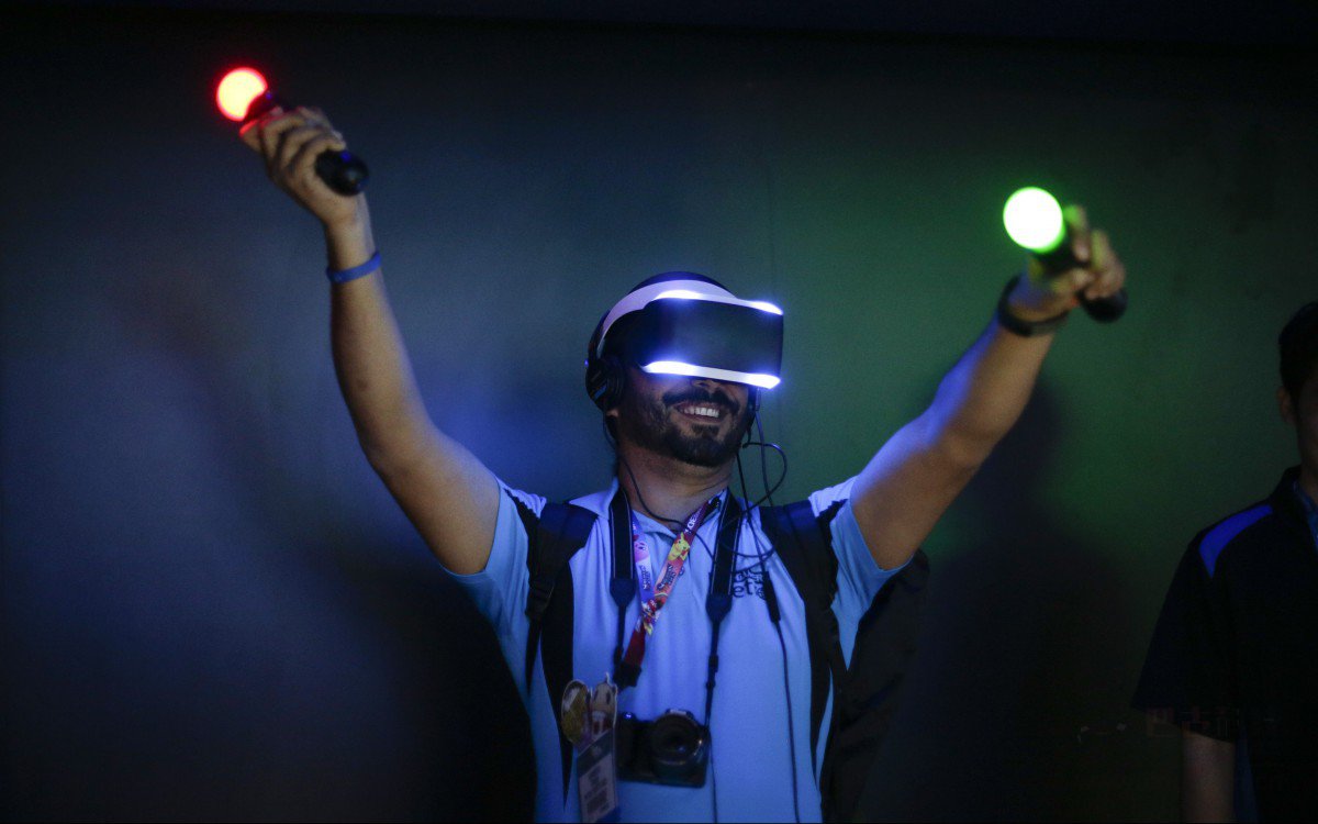 Project_Morpheus.jpg Project_Morpheus.jpg