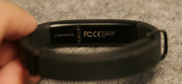 Jawbone_UP2背面.png Jawbone_UP2背面.png