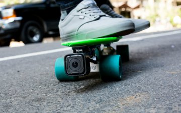 GoPro发布新款运动相机，体积小防水好