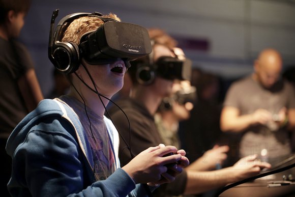 妖股神话破灭背后:暴风魔镜距离虚拟现实还隔着个 Oculus Rift! 妖股神话破灭背后:暴风魔镜距离虚拟现实还隔着个 Oculus Rift!