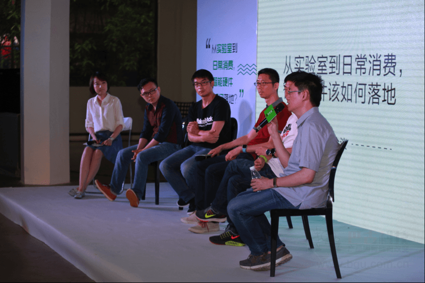 如何在“实验室”与“商品”两端平衡智能硬件呢? 如何在“实验室”与“商品”两端平衡智能硬件呢?